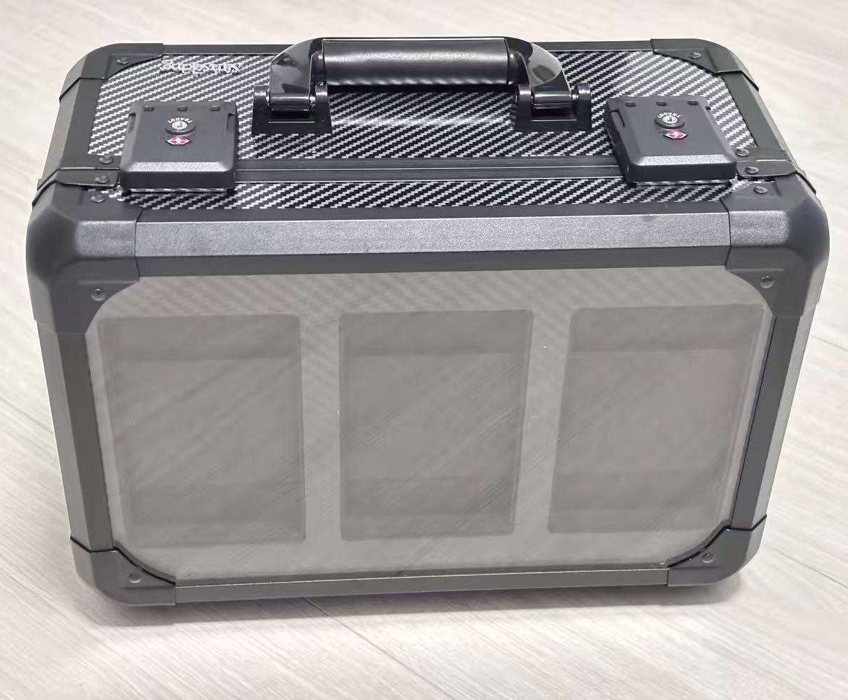 3-Row Acrylic Aluminum Graded Card Storage Case